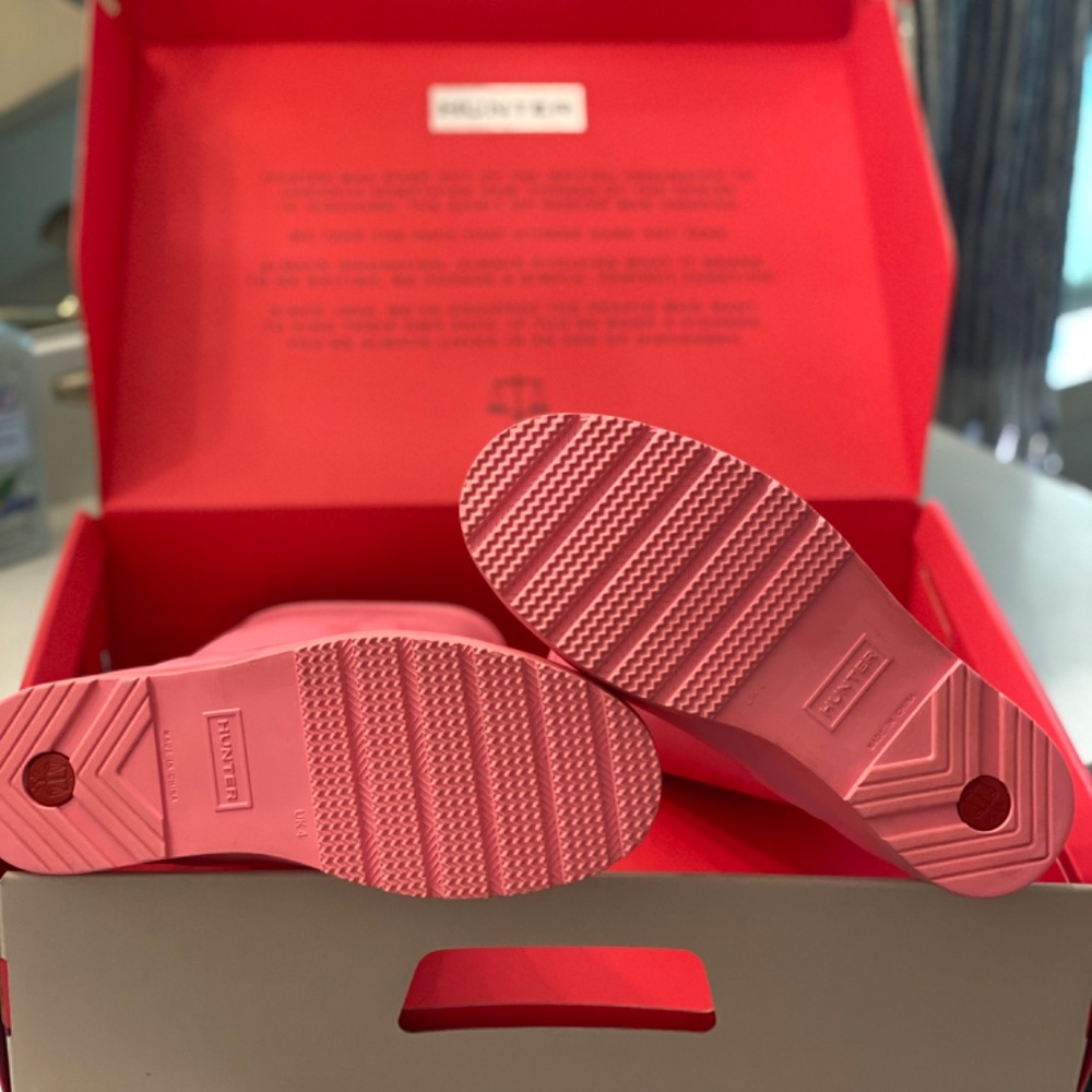 Pink Hunter Boots - Picture 3 of 3
